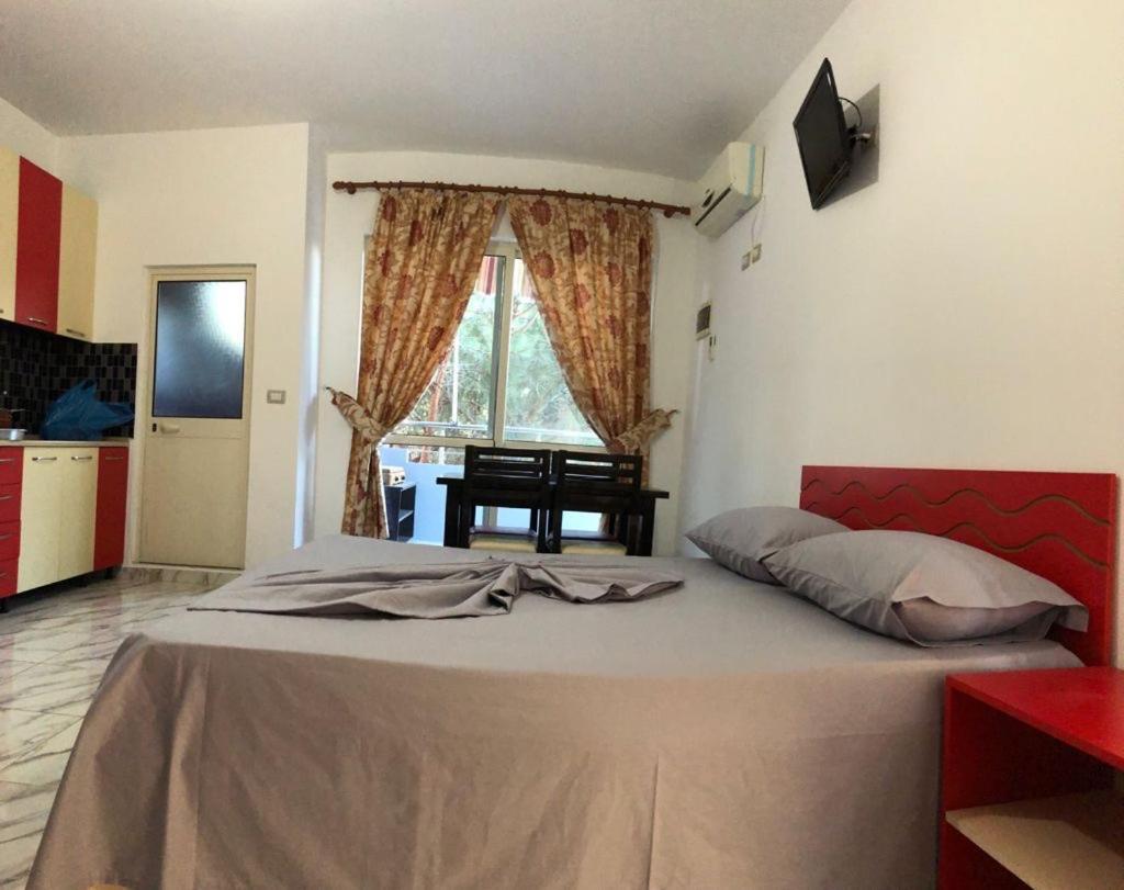 Hotel Otrant Velipojë エクステリア 写真